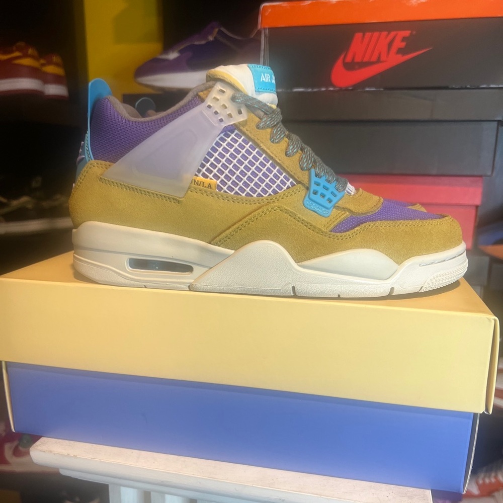 Jordan Retro 4 SP x Union